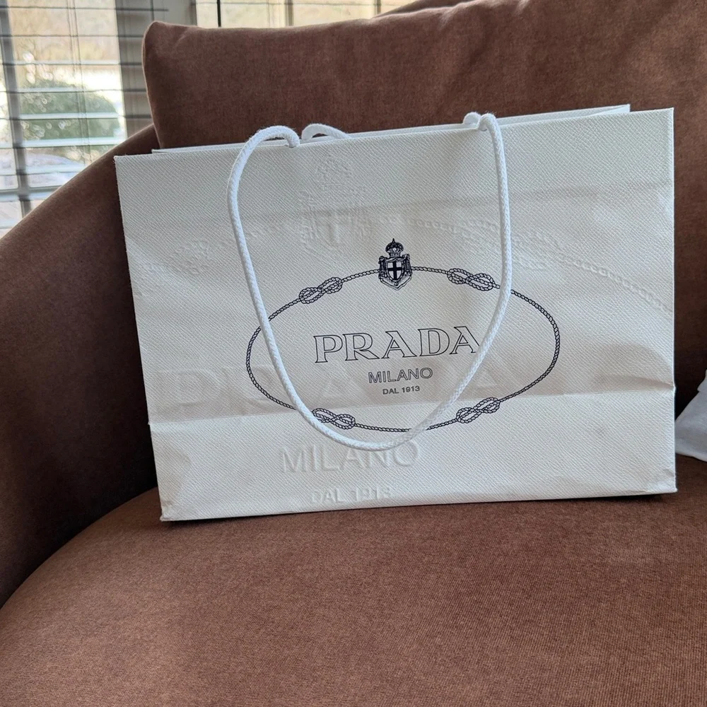 Prada White and Blue Leather Shoulder Bag - Picture 14 of 16